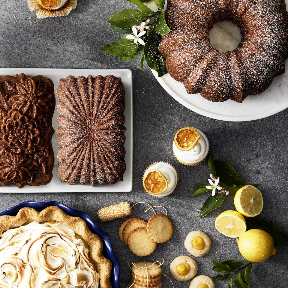 Nordic Ware Anniversary Bundt® Pan Williams Sonoma Australia